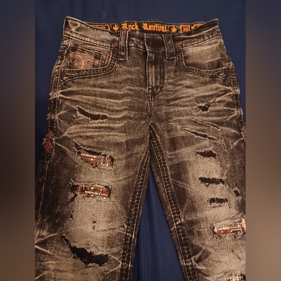 1 of 1000 collectors edition rock rivals, 30 32, black and red with rinestonees - Picture 1 of 7